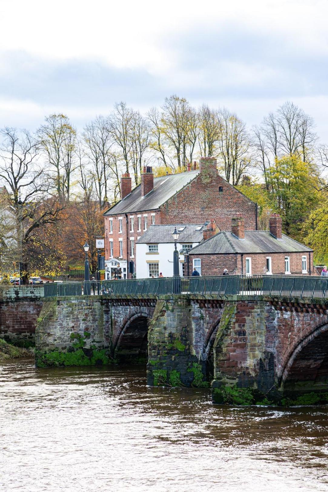 Gamul Place - Quiet City Centre Chester Bagian luar foto